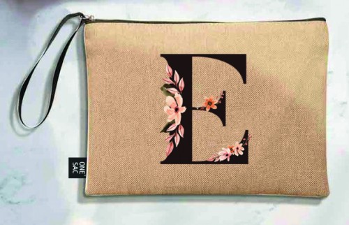 Bolso de mano letra e una pieza (diseño variado) (25×18×1 )